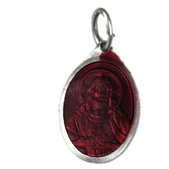 Lot of 11 Vintage Catholic Medals & Cross Pendants – Saints, Virgin Mary, Jesus - Picture 13 of 16